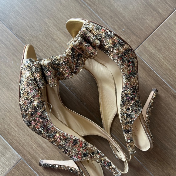 EUC Kate Spade ♠️ Golden sequin glitter Charm high heels 7 - Picture 7 of 12